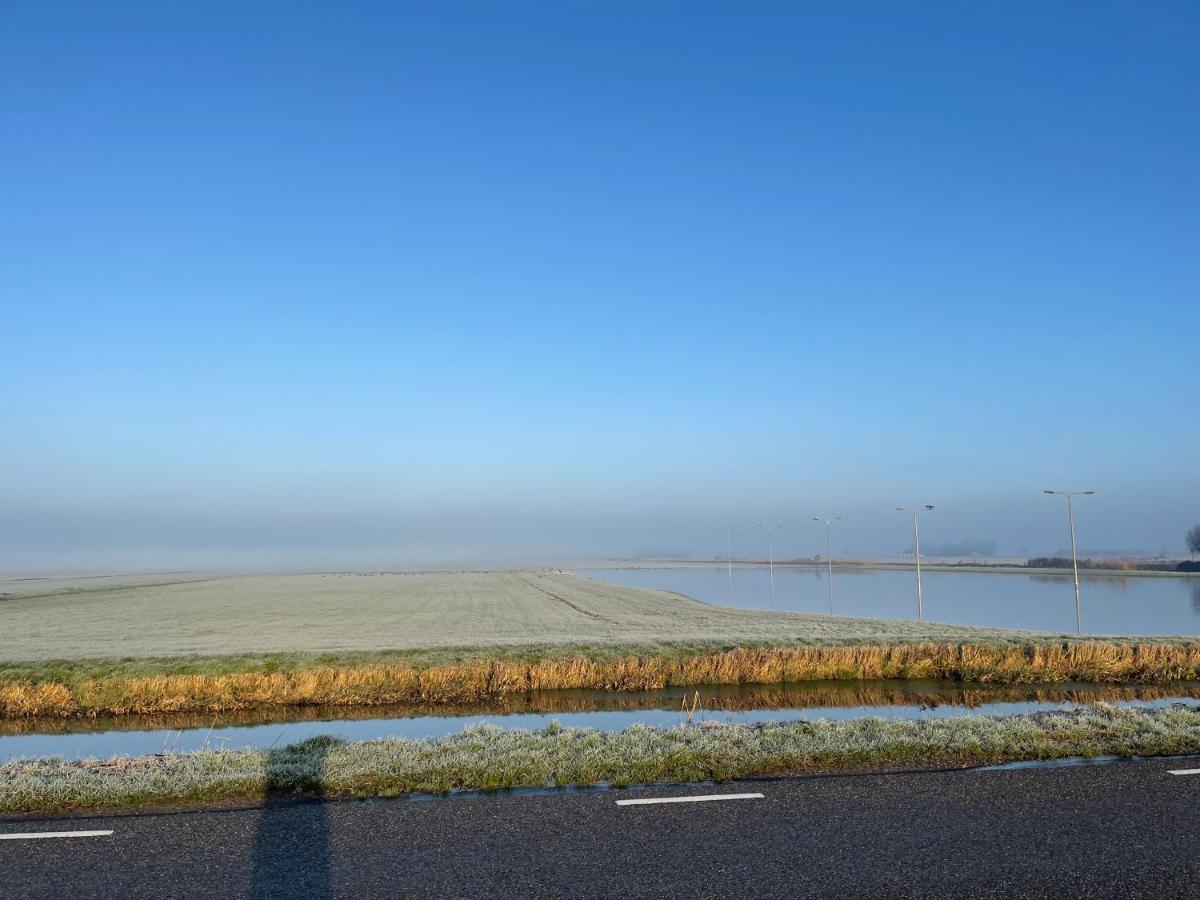 Bed&Breakfast vanNienke Tersoal Buitenkant foto
