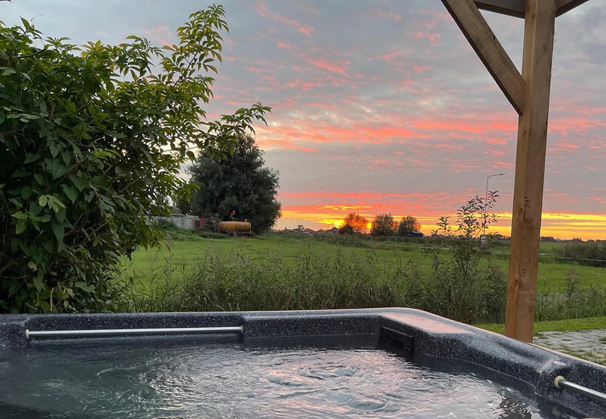 Bed&Breakfast vanNienke Tersoal Buitenkant foto